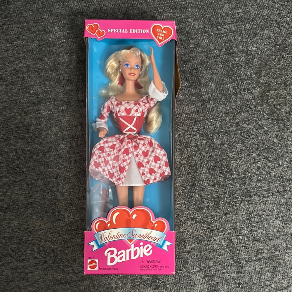 1995 Vintage Valentine Sweetheart Barbie